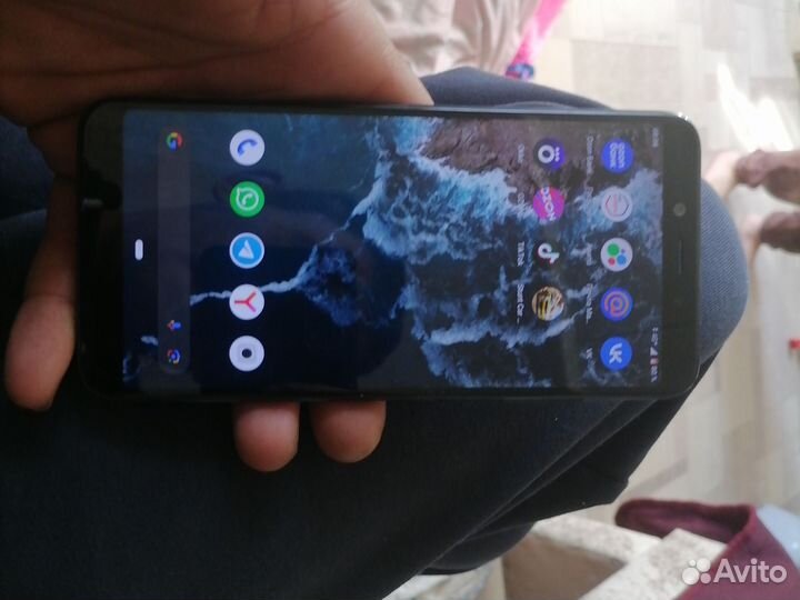 Xiaomi Mi A2, 4/64 ГБ