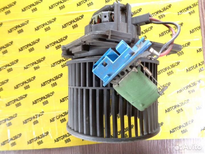 Моторчик отопителя Opel Vectra B 1999-2002