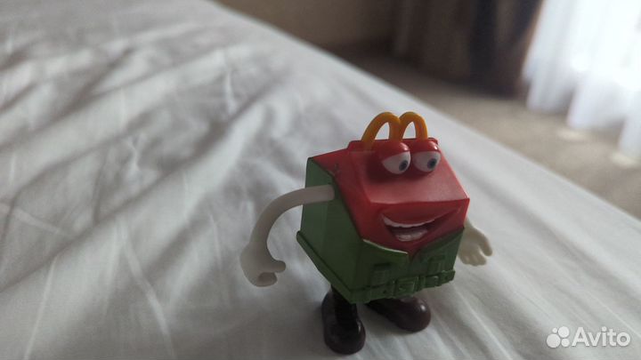 Игрушка McDonald's хеппи мил