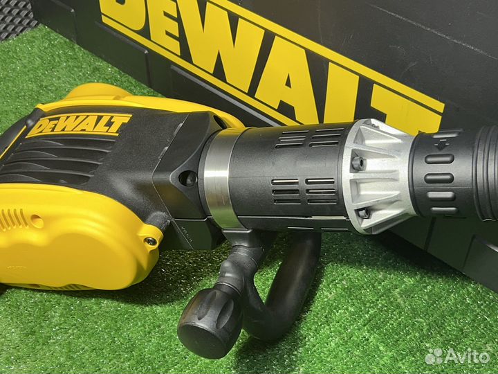 Отбойный молоток dewalt D25899K