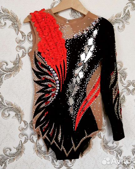 Купальник для художественной гимнастики