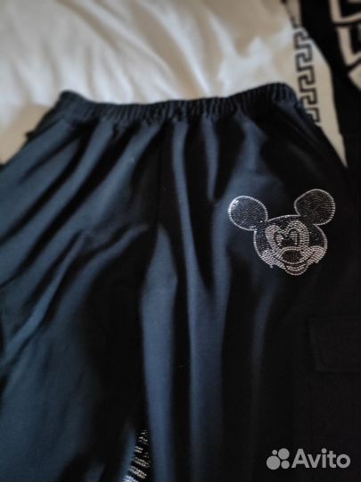 Спортивный костюм женский