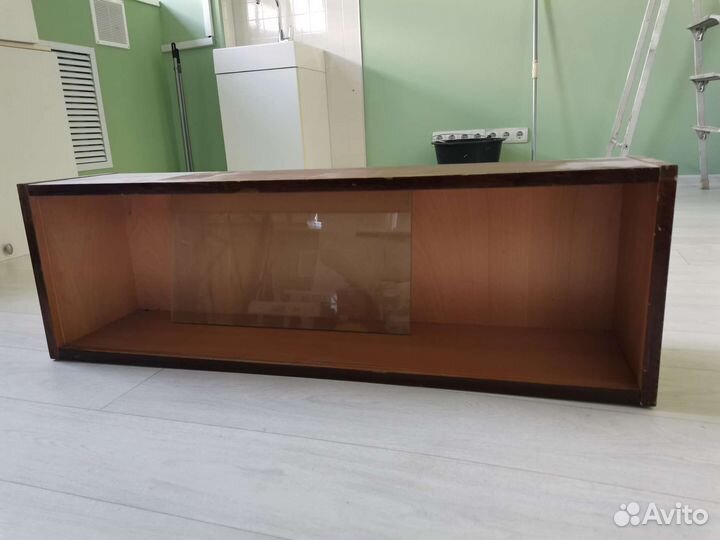 Книжные полки чехия