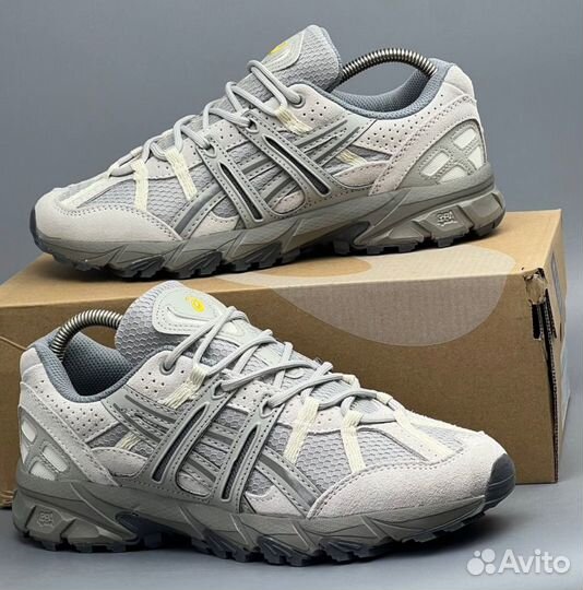 Стильные Asics Sonoma