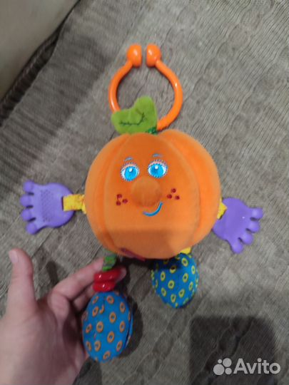 Игрушки подвески Tiny Love