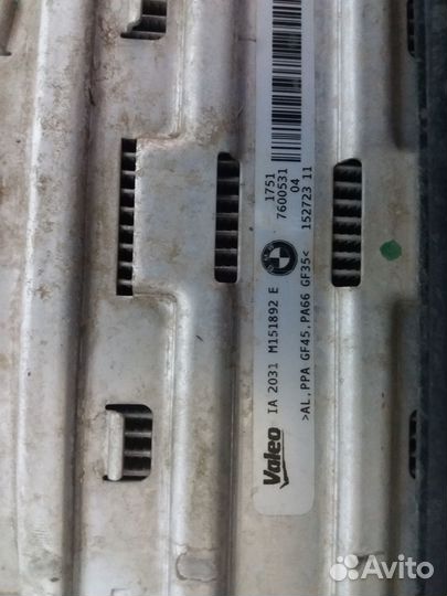 Бмв 3 F30 2011- Радиатор интеркулера 23190