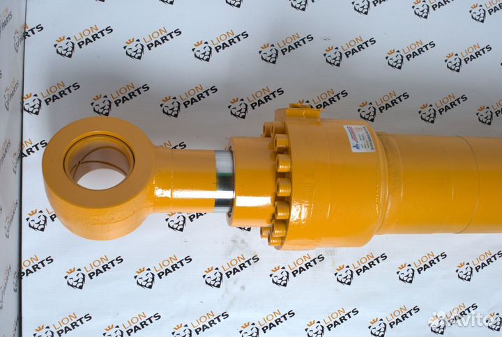 Гидроцилиндр ковша Hyundai R320 31Q9-60110