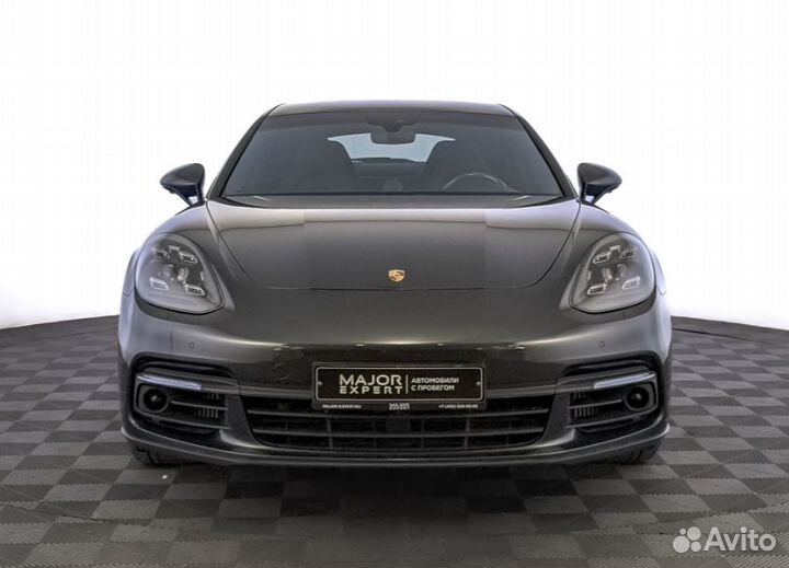 Аренда Porsche Panamera 2015 - 2023