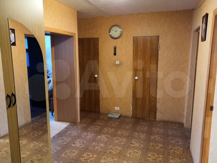 4-к. квартира, 89 м², 1/5 эт.