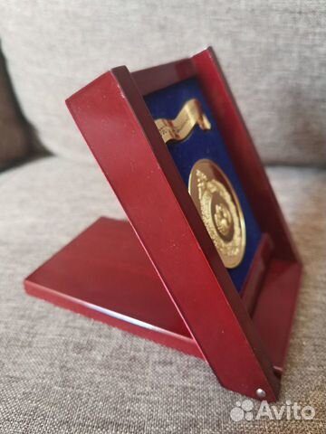 Медаль настольная вдв в деревянной коробке объявление продам