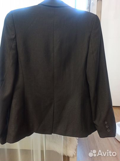 Продам пиджак серый для мальчика. Размер 134