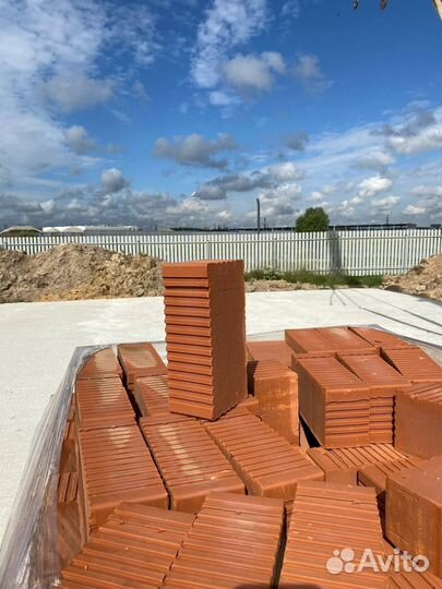 Кирпич рядовой красный