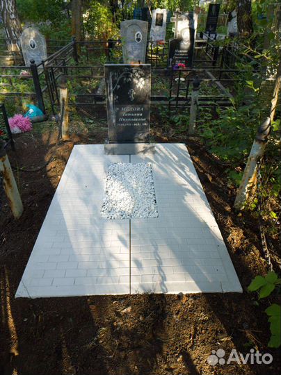 Ритуальная плита мощения