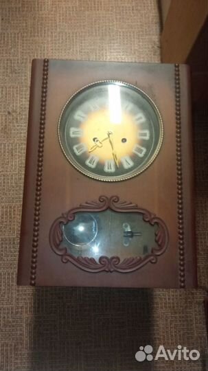 Часы янтарь настенные с боем СССР