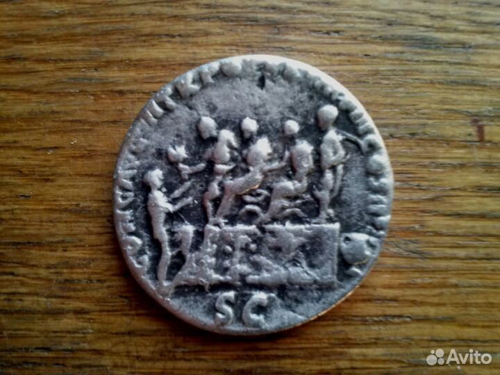 Древние монеты