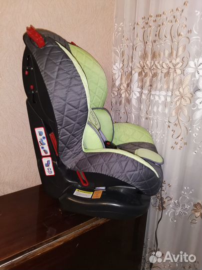 Детское автокресло Happy Baby Taurus (9-25 кг)