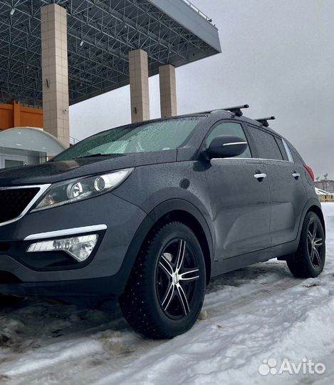 R17 Nokian Tyres Hakkapeliitta 8 SUV 225/60, PCD 5x114.3 DIA 60.1