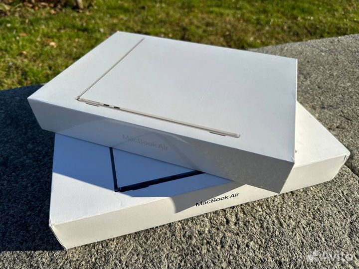 Macbook air 13.3 m1 8 256 space gray