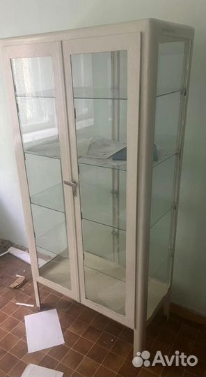 Шкаф металлический медицинский СССР