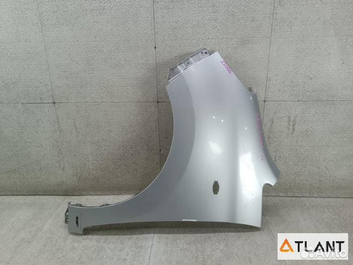 Крыло переднее левое suzuki solio