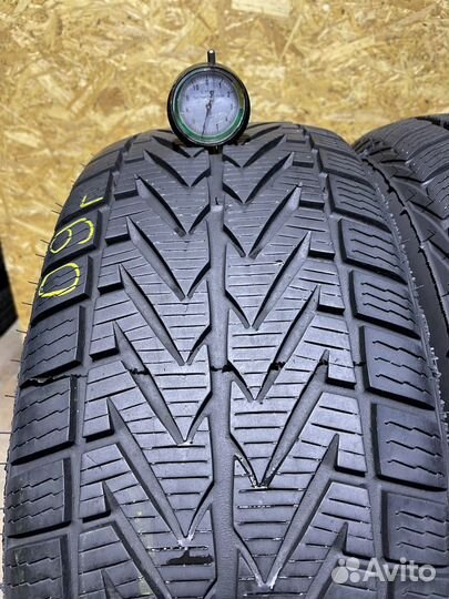 Vredestein Wintrac Xtreme 215/60 R16