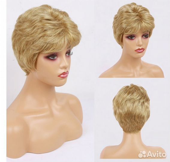 Парик новый светлый короткий