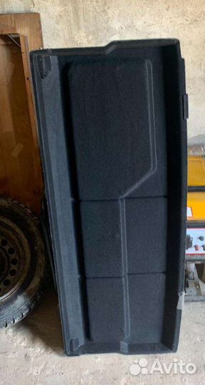 Задняя полка на трехдверную Ниву