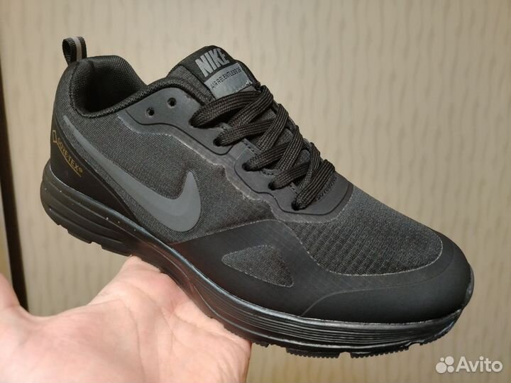 Кроссовки лёгкие весенние