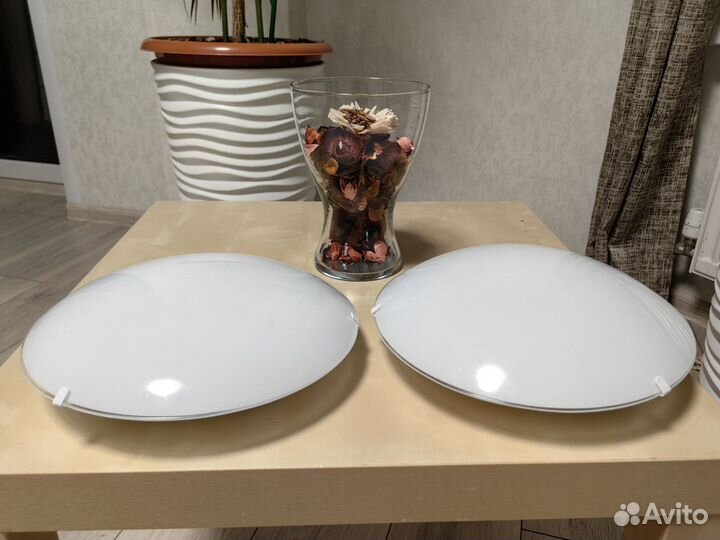 Светильник, 2 штуки с лампами