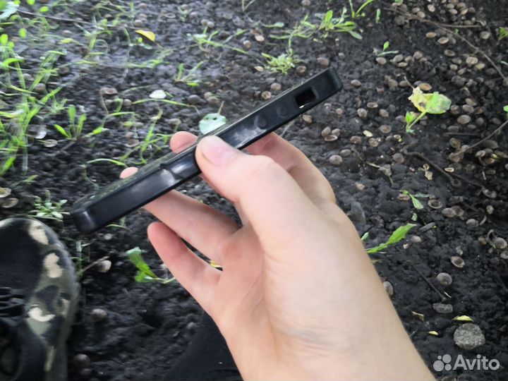 Чехол на iPhone 5