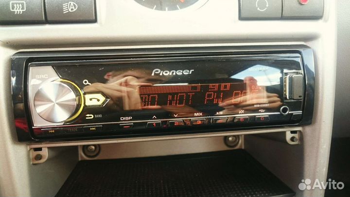 Автомагнитола Pioneer MVH-X580BT