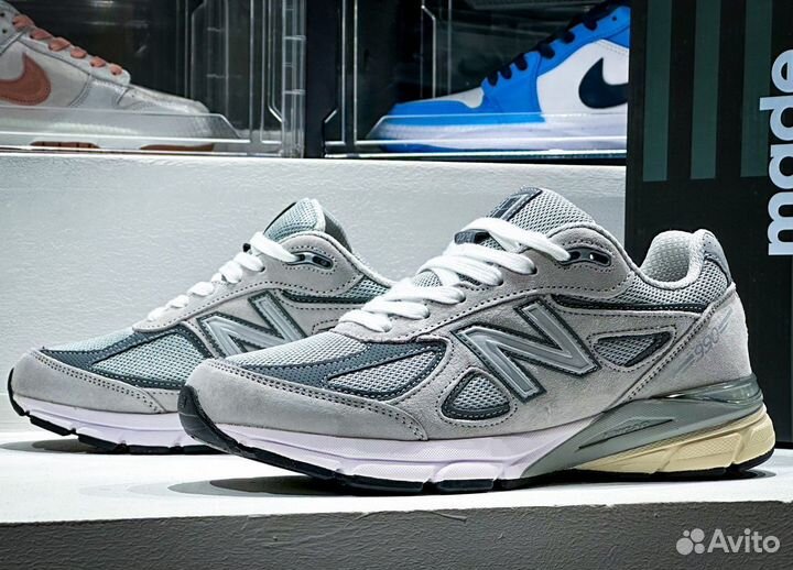 New Balance 990 V4 Grey