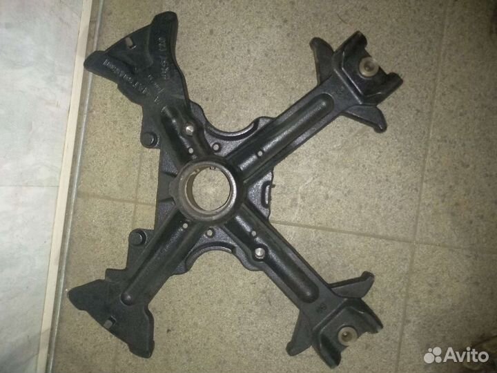 Крестовина для стиральной машины miele