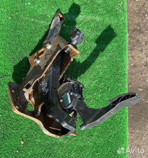 Узел педальный (блок педалей) Skoda Octavia 1.2