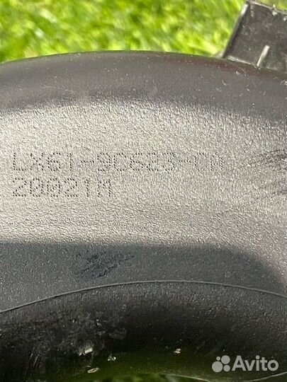 Патрубок воздушного фильтра Ford Escape 4 CX482