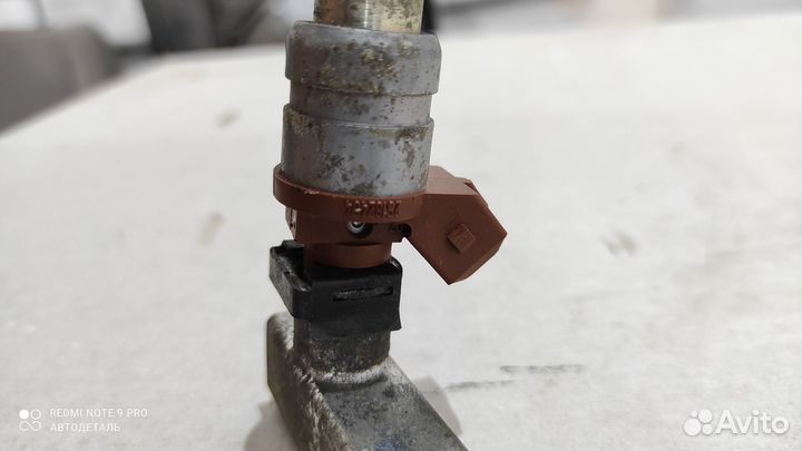 Форсунка двигателя Chevrolet Lacetti 2003-2013