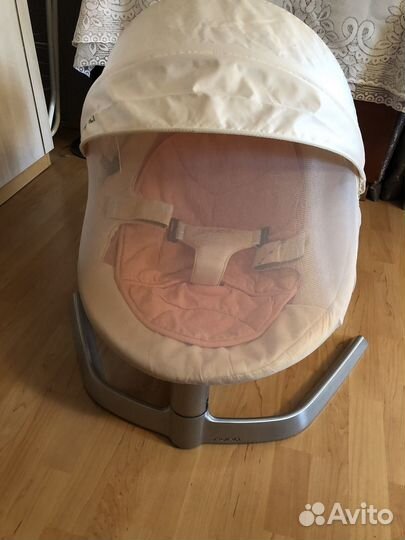 Детский шезлонг-качалка nuna leaf