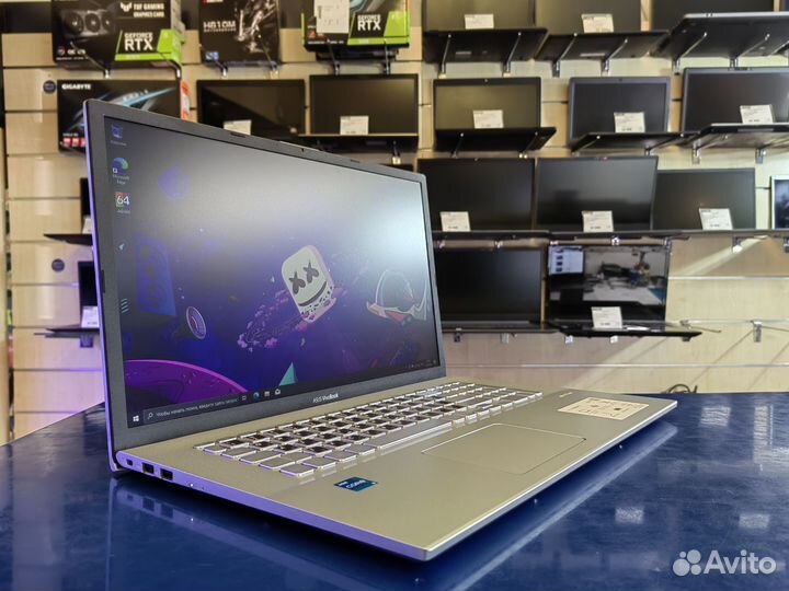 Ноутбук Asus с большим экраном Intel 512GB SSD