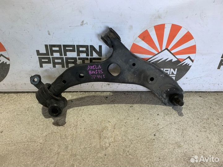 Рычаг нижний передний правый Mazda 3 BM