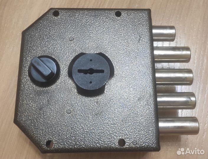 Замок накладной Эльбор Гранит 1.06.61.ма