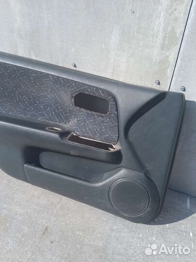 Дверная карта передняя левая Nissan Primеrа P11