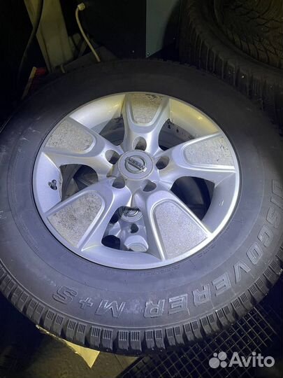 Комплект колес 225/70/R16 (зимняя резина)