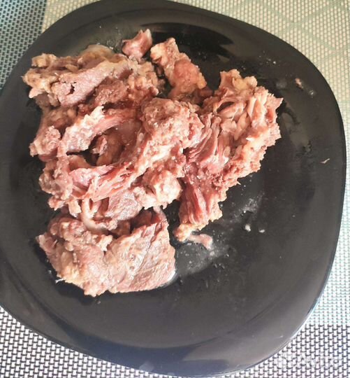 Тушёнка говяжья, говядина тушёная