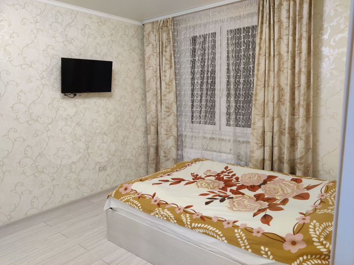 2-к. квартира, 76,6 м², 12/15 эт.