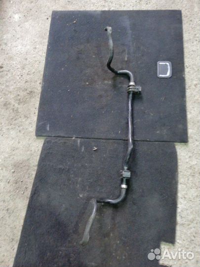 Стабилизатор передний Nissan X-Trail TNT-31 2.5