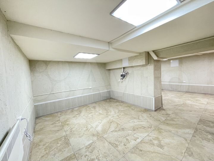 Помещение, 57.5м2, новый ремонт, первая линия