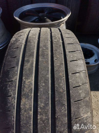 Bridgestone Potenza S007A 235/40 R19
