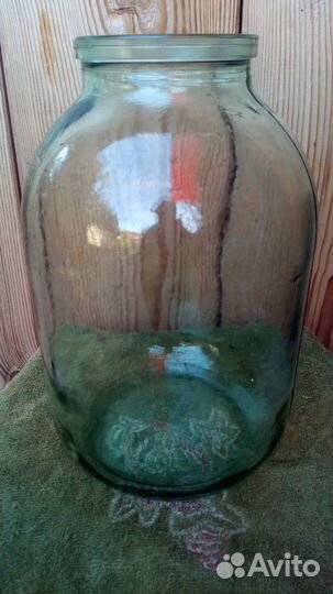 Продаю банки стеклянные 3 л