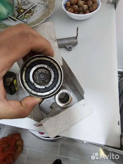 Натяжитель грм