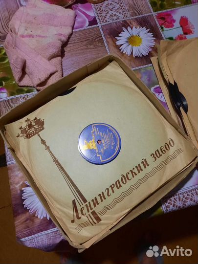 Пластинки разного формата много приходите